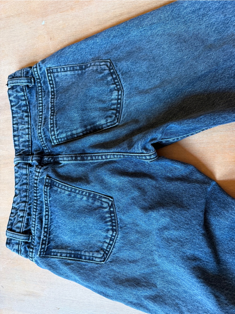 Zara Straight-Leg Jeans in Dark Blue Wash